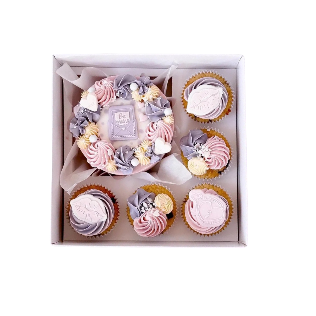 Bento Box - Cake and Cupcakes