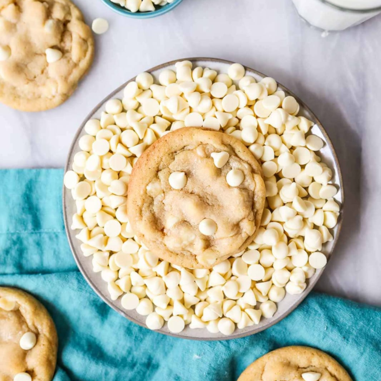 Chocolate Chips White - Assorted Sizes